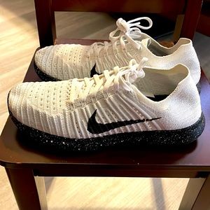 Nike free rn flyknit ID